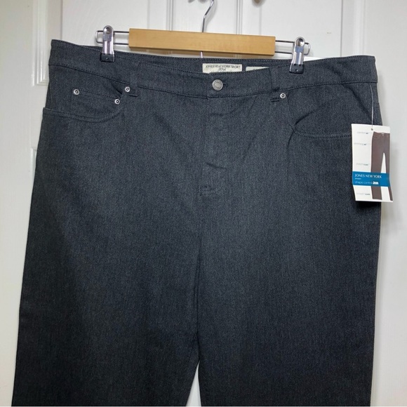 Jones New York Sport Cotton Blend Shape Control Slimming Panel Charcoal Jeans 18 - Picture 3 of 16